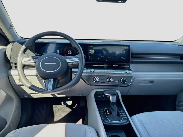 Used 2025 Hyundai Kona SE AWD/4WD image 28