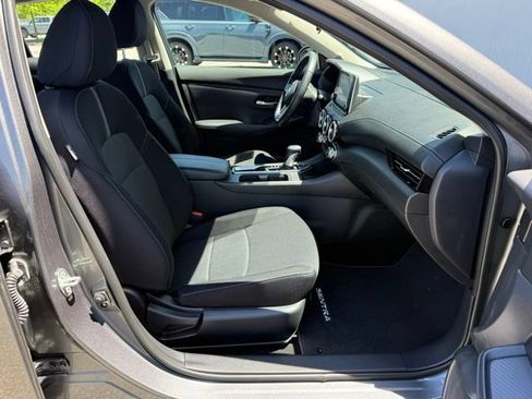 Certified 2020 Nissan Sentra SV FWD image 28