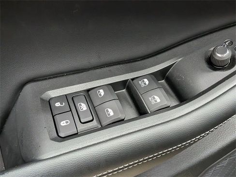 New 2025 Jeep Grand Cherokee L Laredo image 15