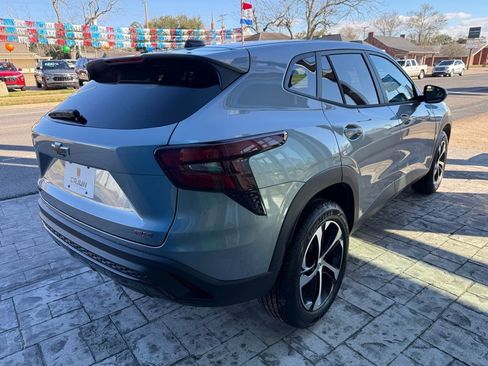 New 2026 Chevrolet Trax RS image 4