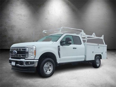 New 2026 Ford F350 XL w/ XL Chrome Package AWD/4WD image 5