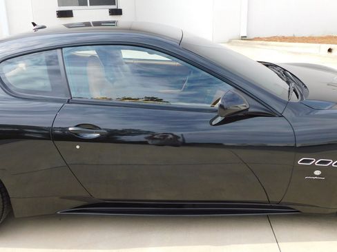 Used 2014 Maserati GranTurismo Coupe RWD image 31