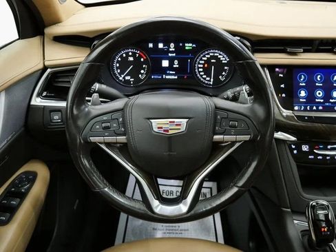 Used 2023 Cadillac XT6 Sport w/ Platinum Package image 24