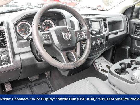 Used 2017 RAM 1500 Express w/ Black Ram 1500 Express Group AWD/4WD image 5