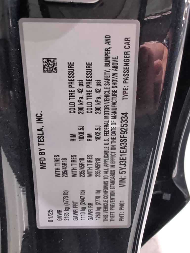 Used 2025 Tesla Model 3 Long Range RWD image 3