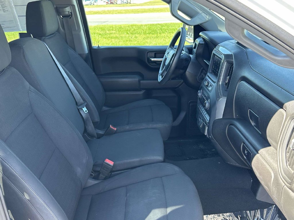 Used 2024 Chevrolet Silverado 1500 Custom AWD/4WD image 10