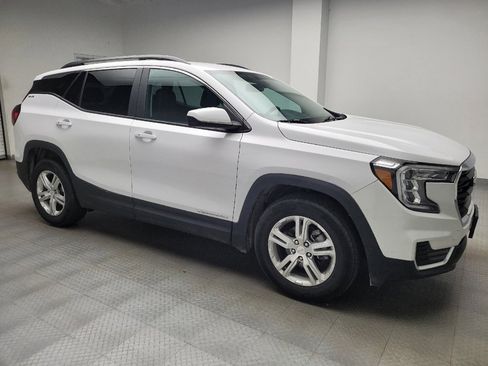 Used 2022 GMC Terrain SLE w/ Driver Convenience Package FWD image 11