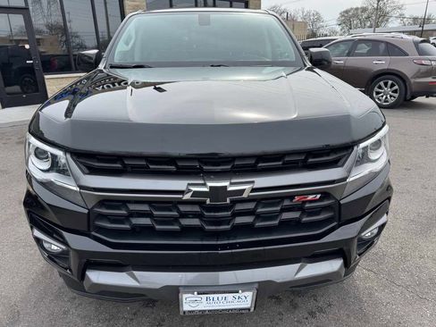 Used 2021 Chevrolet Colorado Z71 image 2