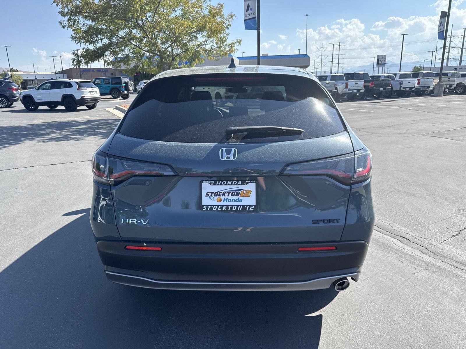 Certified 2025 Honda HR-V Sport image 7