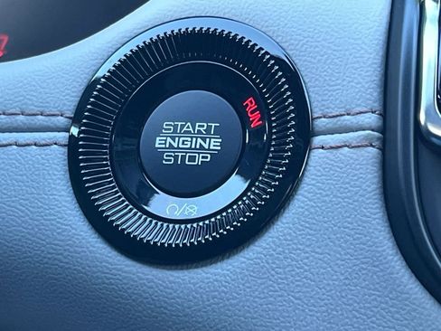 New 2025 Jeep Compass Limited w/ Elite Group image 5