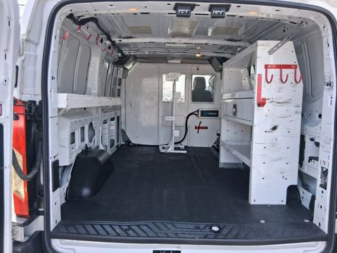 Used 2016 Ford Transit 150 130 Low Roof RWD image 17