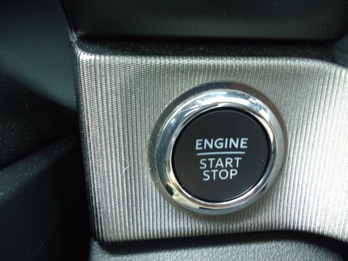 Used 2023 Ford F250 Platinum AWD/4WD image 25