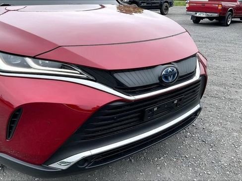 Used 2021 Toyota Venza XLE w/ Softex Package AWD/4WD image 33