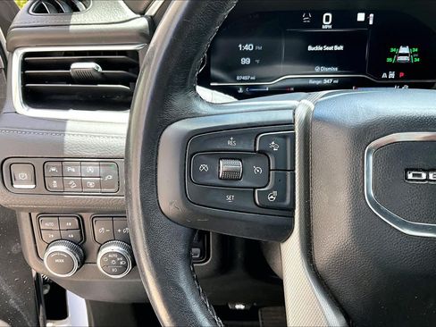 Used 2022 GMC Yukon XL Denali w/ Denali Premium Package AWD/4WD image 22