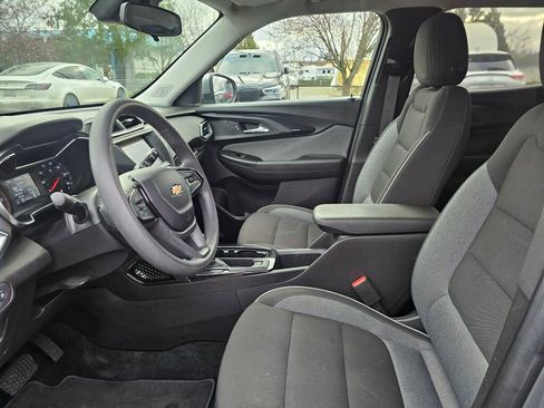 Used 2023 Chevrolet TrailBlazer LT image 24