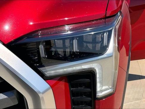 Used 2024 Toyota Tundra Limited image 35