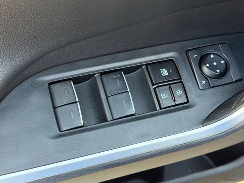 Used 2024 Toyota RAV4 XSE AWD/4WD image 12
