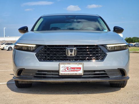 Used 2026 Honda Accord SE image 7