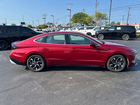 Used 2024 Hyundai Sonata SEL FWD image 5