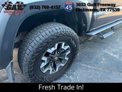 Used 2018 Toyota Tacoma TRD Off-Road image 9