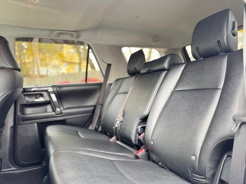 Used 2019 Toyota 4Runner TRD Off-Road Premium image 17