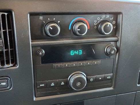 Used 2012 Chevrolet Express 2500 Work Van w/ Cold Climate Package image 15