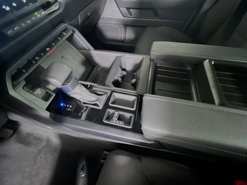 New 2026 Toyota Tundra SR AWD/4WD image 20