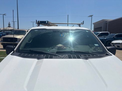 Used 2023 Ford F150 XL RWD image 5