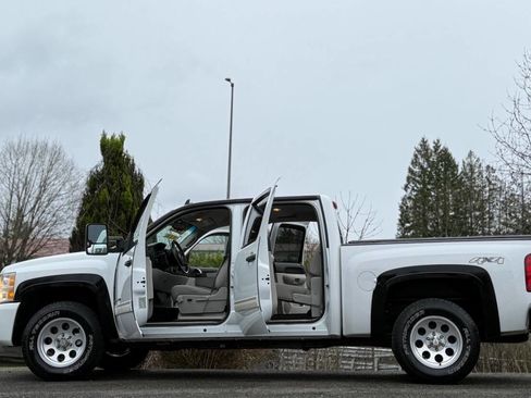 Used 2010 Chevrolet Silverado 1500 LT w/ Power Pack Plus image 7