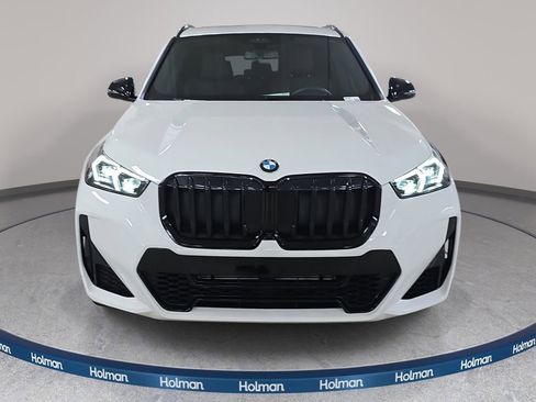 Used 2026 BMW X1 xDrive28i AWD/4WD image 3
