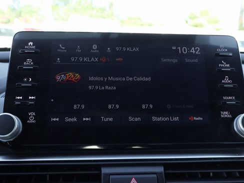 Used 2022 Honda Accord Sport image 28