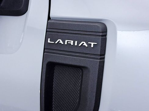 Used 2022 Ford Maverick Lariat w/ Lariat Luxury Package FWD image 5