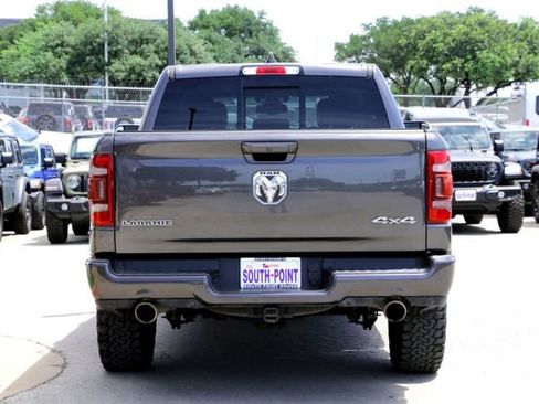 Used 2019 RAM 1500 Laramie AWD/4WD image 6