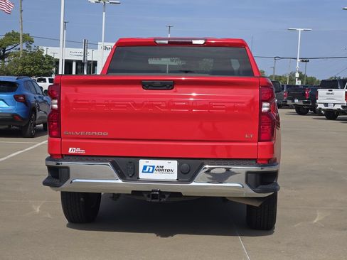 Used 2025 Chevrolet Silverado 1500 LT AWD/4WD image 6