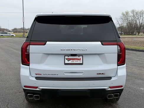 New 2026 GMC Yukon Denali image 3