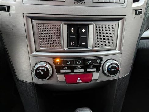 Used 2012 Subaru Legacy 2.5i image 31