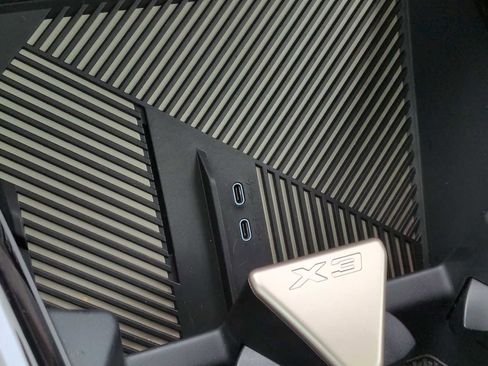 Used 2025 BMW X3 xDrive30i w/ Convenience Package AWD/4WD image 32