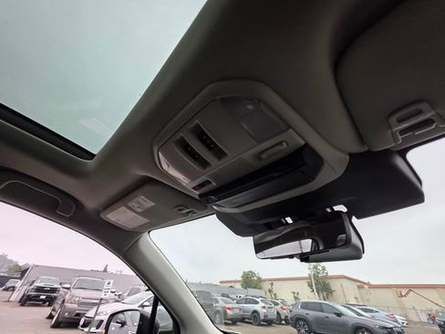 New 2025 Subaru Ascent Touring w/ Popular Package #2 image 12