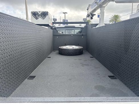 New 2026 Ford F550 4x4 Supercab Super Duty image 11