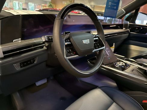 New 2025 Cadillac Escalade IQ Luxury 2 image 23