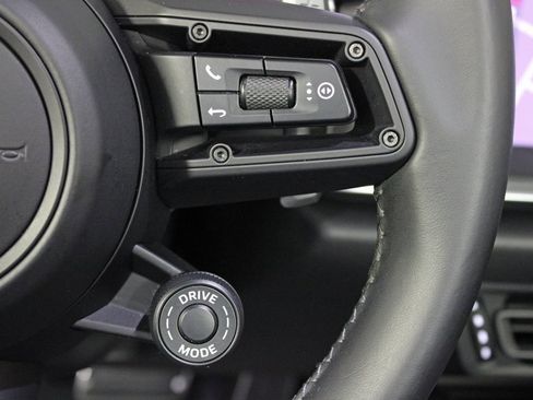 Used 2021 Porsche 911 Turbo image 29