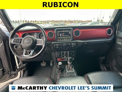 Used 2018 Jeep Wrangler Unlimited Rubicon w/ Dual Top Group image 18