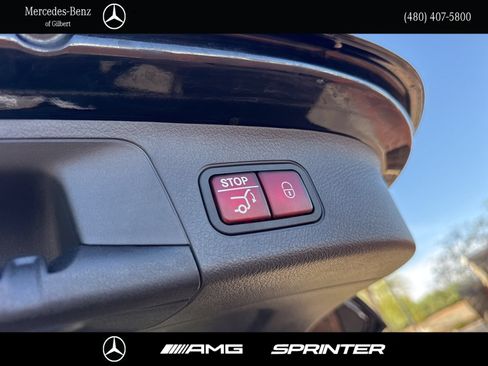 Certified 2022 Mercedes-Benz GLA 250 4MATIC w/ Premium Package Lite image 9