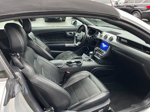 Used 2019 Ford Mustang Premium w/ Equipment Group 201A image 8