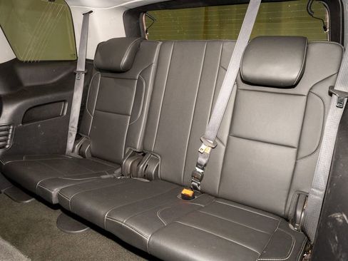 Used 2018 Chevrolet Tahoe LT image 10