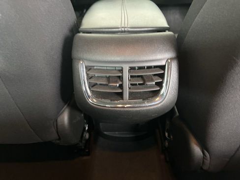 Used 2023 Chevrolet Malibu LT w/ Sport Edition image 24