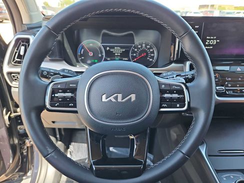 Used 2023 Kia Sorento EX FWD image 22