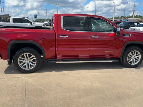 Used 2024 GMC Sierra 1500 SLT w/ SLT Premium Package AWD/4WD image 2