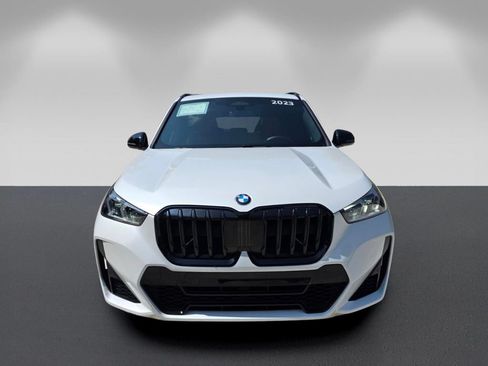 Used 2023 BMW X1 xDrive28i w/ M Sport Package AWD/4WD image 2