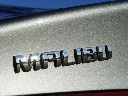 Used 2025 Chevrolet Malibu LT image 10